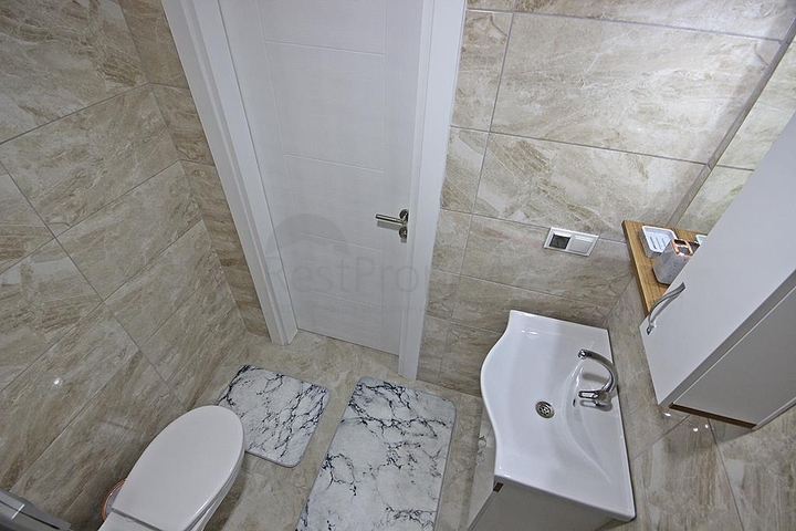 شقة غرفة وصالة مفروشة - ضمن مجمع سكني حديث - مهموتلار / الانيا 