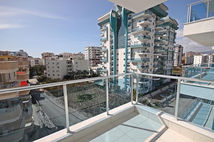 شقة غرفة وصالة مفروشة - ضمن مجمع سكني حديث - مهموتلار / الانيا 