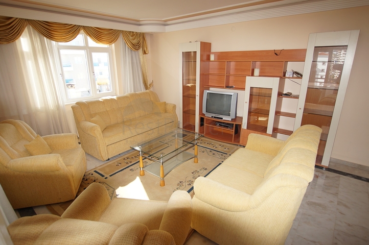 اطلالة بحر - شقة عائلية واسعة مفروشة - الانيا / مهموتلار 