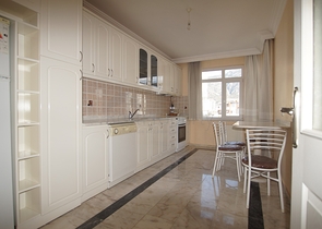 اطلالة بحر - شقة عائلية واسعة مفروشة - الانيا / مهموتلار 