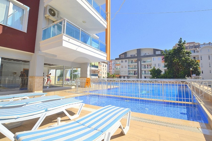 دوبلكس واسعة 250 متر - في منطقة توسمور / الانيا 