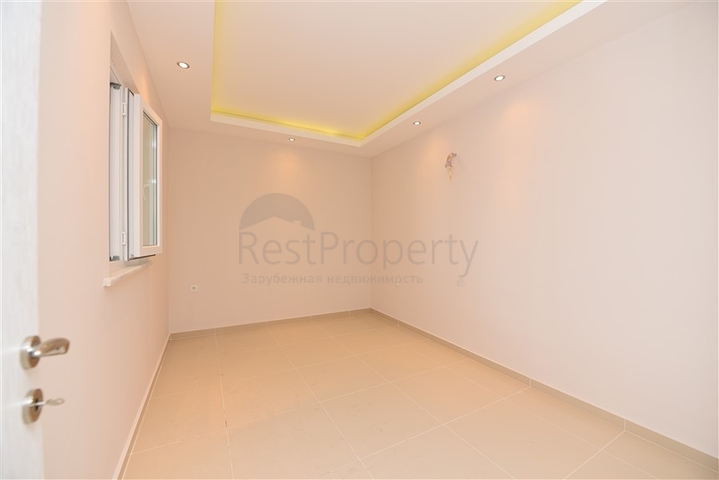 دوبلكس واسعة 250 متر - في منطقة توسمور / الانيا 