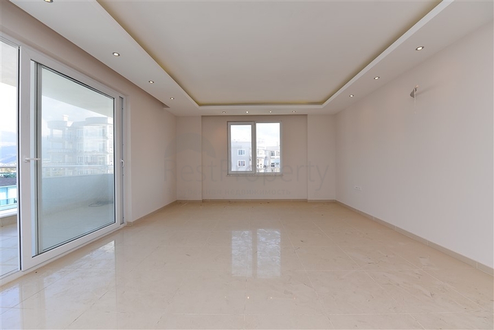 دوبلكس واسعة 250 متر - في منطقة توسمور / الانيا 