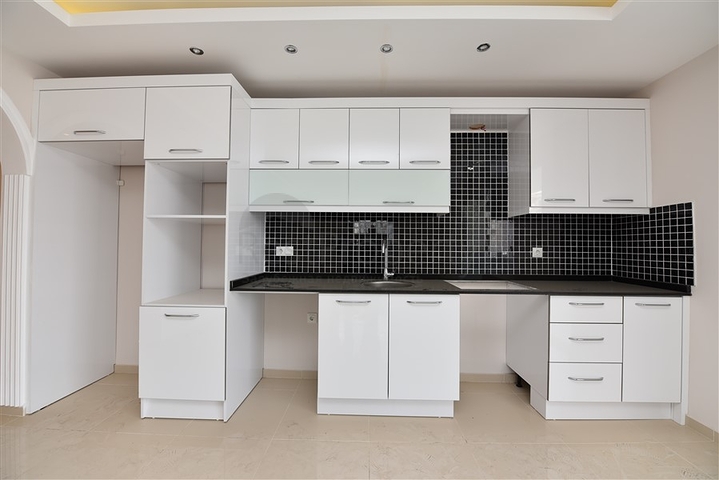 دوبلكس واسعة 250 متر - في منطقة توسمور / الانيا 