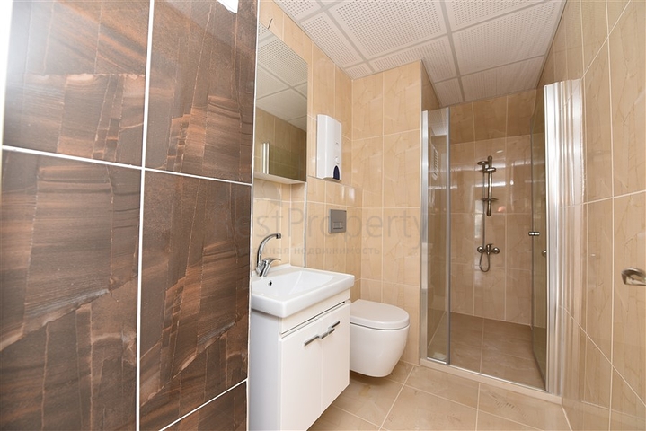 دوبلكس واسعة 250 متر - في منطقة توسمور / الانيا 