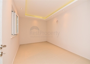 دوبلكس واسعة 250 متر - في منطقة توسمور / الانيا 