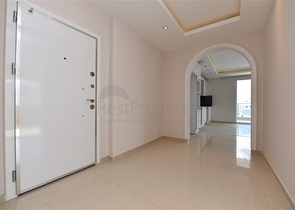 دوبلكس واسعة 250 متر - في منطقة توسمور / الانيا 