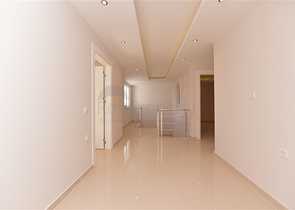 دوبلكس واسعة 250 متر - في منطقة توسمور / الانيا 