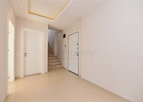 دوبلكس واسعة 250 متر - في منطقة توسمور / الانيا 