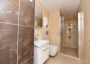 دوبلكس واسعة 250 متر - في منطقة توسمور / الانيا 