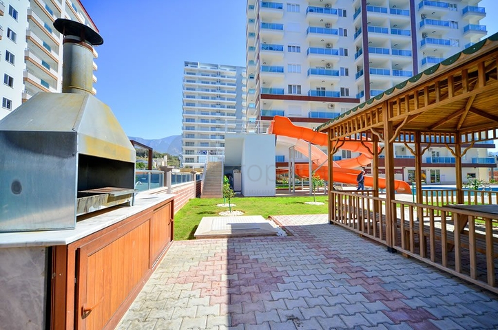 مساحة واسعة - غرفة وصالة مفروشة - مجمع 5 نجوم -في مهموتلار / الانيا 