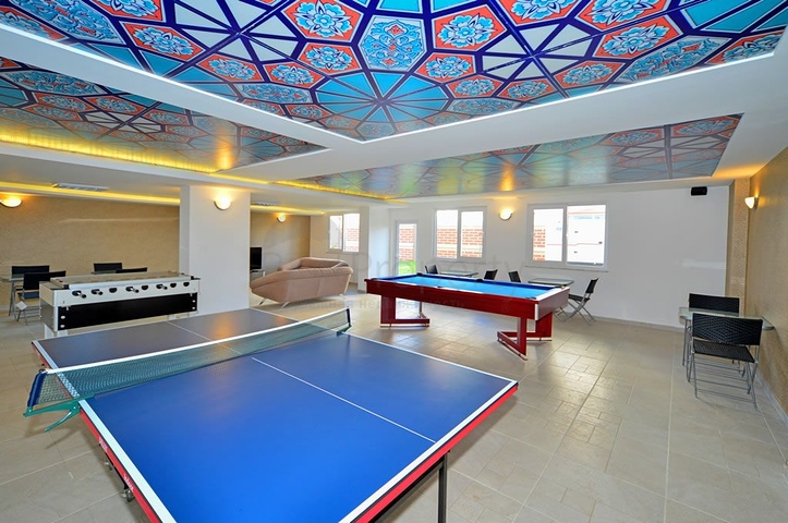 مساحة واسعة - غرفة وصالة مفروشة - مجمع 5 نجوم -في مهموتلار / الانيا 