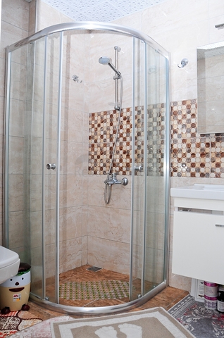 مساحة واسعة - غرفة وصالة مفروشة - مجمع 5 نجوم -في مهموتلار / الانيا 