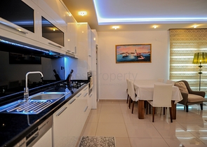 مجمع سكني فاخر - شقة 2 غرفة وصالة - في منطقة اوبا الراقية / الانيا 