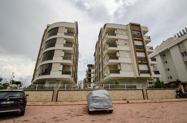 شقة 1 + 1 مع أثاث في ليمان كونيالتي