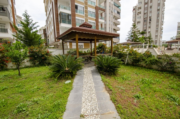 شقة 1 + 1 مع أثاث في ليمان كونيالتي