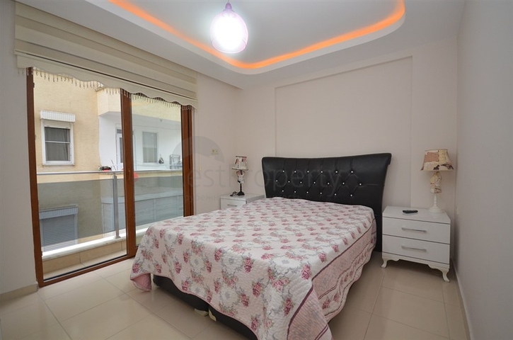 شقة مفروشة - تصميم غرفة وصالة - مجمع سكني قريب من البحر - مهموتلار / الانيا 