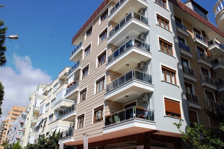 شقة مفروشة - تصميم غرفة وصالة - مجمع سكني قريب من البحر - مهموتلار / الانيا 