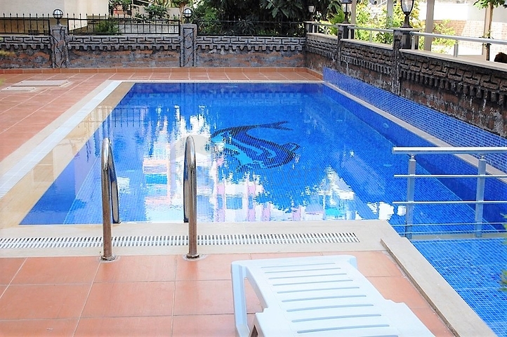 شقة مفروشة - تصميم غرفة وصالة - مجمع سكني قريب من البحر - مهموتلار / الانيا 