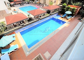 شقة مفروشة - تصميم غرفة وصالة - مجمع سكني قريب من البحر - مهموتلار / الانيا 