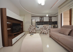 شقة مفروشة - تصميم غرفة وصالة - مجمع سكني قريب من البحر - مهموتلار / الانيا 