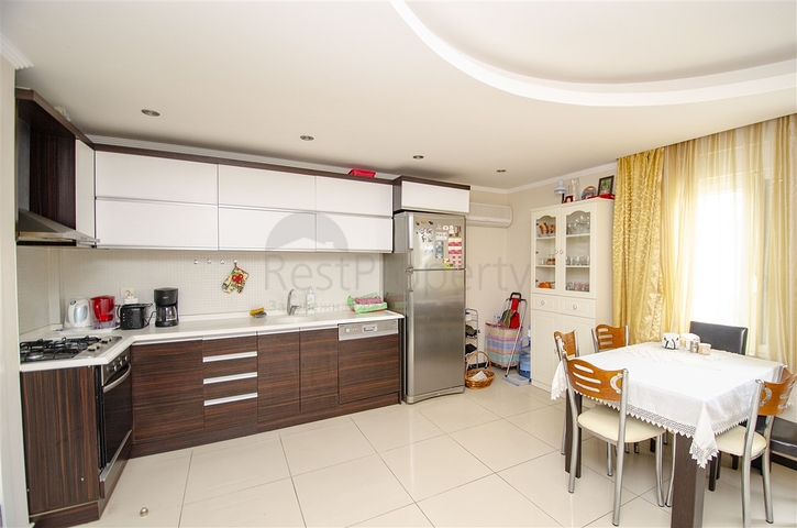 شقة 2 + 1 مع أثاث في ليمان 800 م على البحر