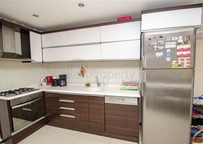 شقة 2 + 1 مع أثاث في ليمان 800 م على البحر