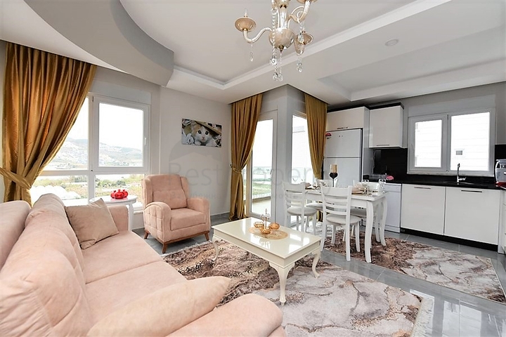 شقق مفروشة - بأسعار مناسبة - ضمن مجمع سكني قريب من البحر - مهموتلار / الانيا 