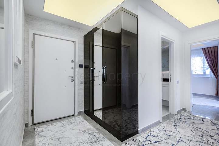 شقة غرفتين وصالة - ضمن مجمع يضم كافة الخدمات - مهموتلار/ الانيا  