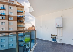 شقة غرفتين وصالة - ضمن مجمع يضم كافة الخدمات - مهموتلار/ الانيا  