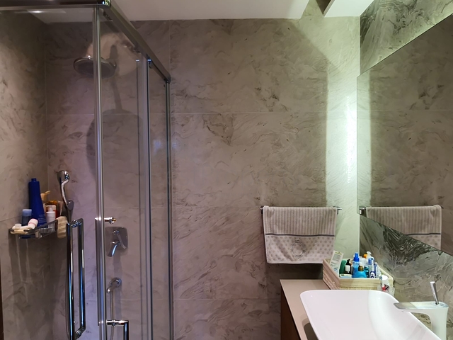 شقة 4 + 1 في مشروع فاخر في أونجالي كونيالتي