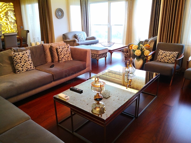 شقة 4 + 1 في مشروع فاخر في أونجالي كونيالتي