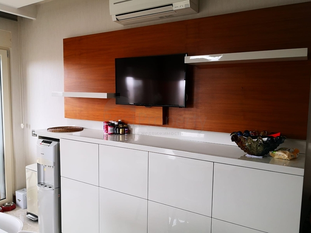 شقة 4 + 1 في مشروع فاخر في أونجالي كونيالتي