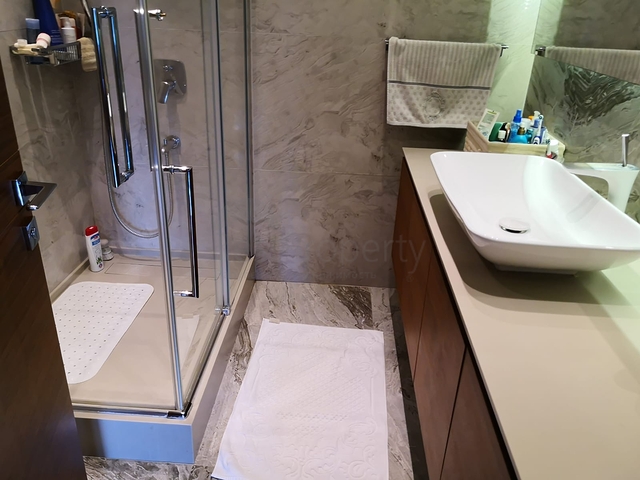 شقة 4 + 1 في مشروع فاخر في أونجالي كونيالتي