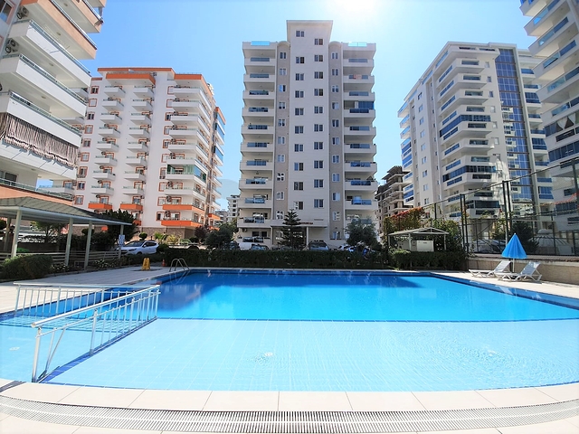 اطلالة بحر - دوبلكس عائلية  - ضمن مجمع سكني - مهموتلار /الانيا 