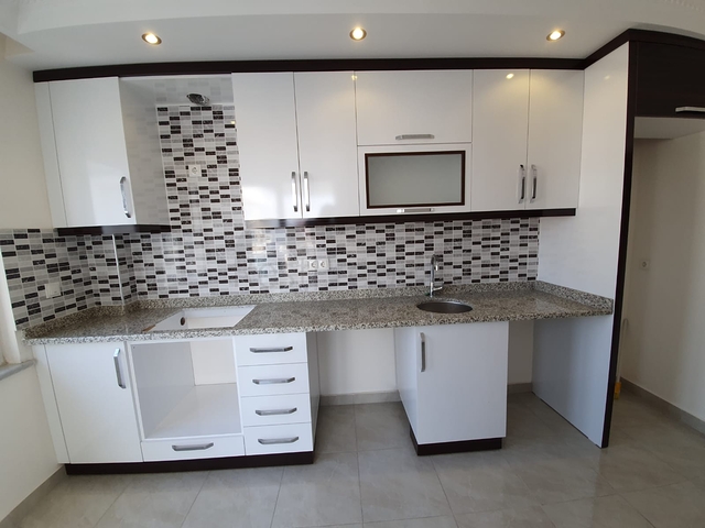 اطلالة بحر - دوبلكس عائلية  - ضمن مجمع سكني - مهموتلار /الانيا 