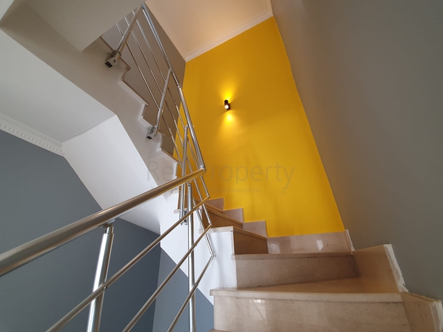 اطلالة بحر - دوبلكس عائلية  - ضمن مجمع سكني - مهموتلار /الانيا 