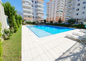 اطلالة بحر - دوبلكس عائلية  - ضمن مجمع سكني - مهموتلار /الانيا 