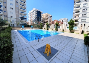 اطلالة بحر - دوبلكس عائلية  - ضمن مجمع سكني - مهموتلار /الانيا 