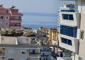 اطلالة بحر - دوبلكس عائلية  - ضمن مجمع سكني - مهموتلار /الانيا 