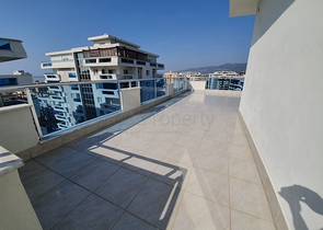 اطلالة بحر - دوبلكس عائلية  - ضمن مجمع سكني - مهموتلار /الانيا 