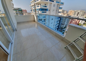 اطلالة بحر - دوبلكس عائلية  - ضمن مجمع سكني - مهموتلار /الانيا 