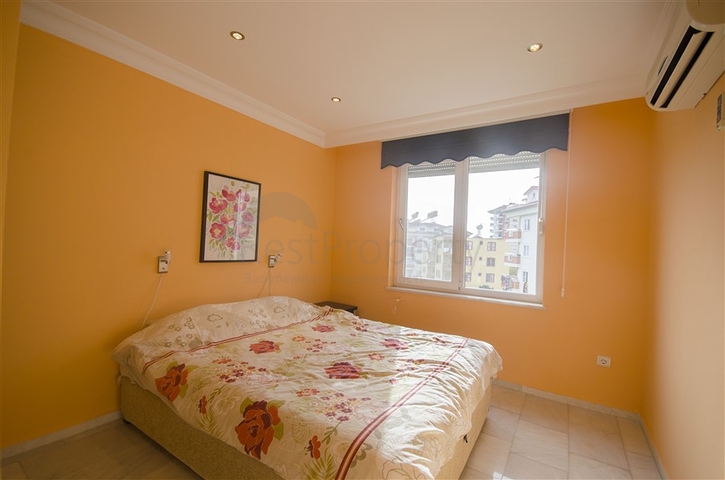 شقة عائلية واسعة - اربع غرف وصالة - في منطقة سكنية هادئة - جيكجلي / الانيا 