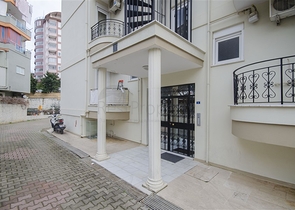 شقة عائلية واسعة - اربع غرف وصالة - في منطقة سكنية هادئة - جيكجلي / الانيا 