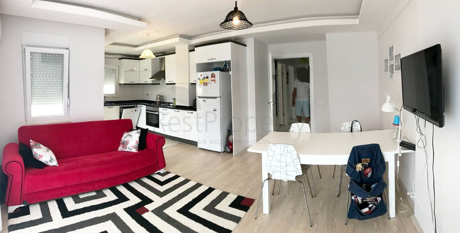 شقة من ثلاث غرف وصالة مع أثاث في ليمان كونيالتي