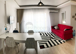 شقة من ثلاث غرف وصالة مع أثاث في ليمان كونيالتي