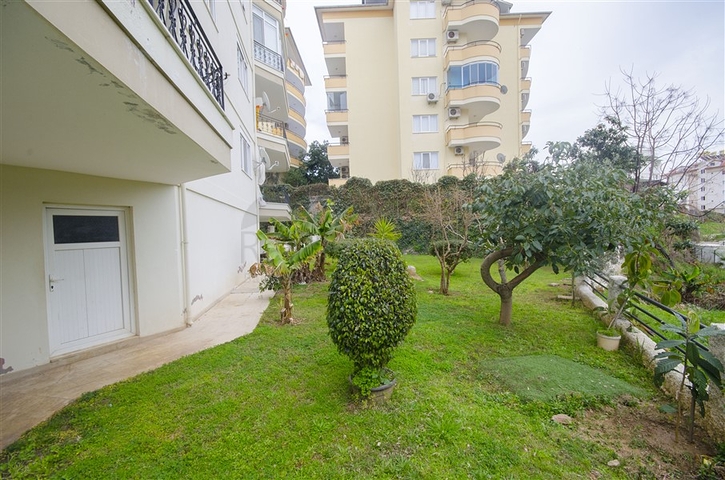 منطقة سكنية هادئة - شقة غرفتين وصالة مفروشة - في جيكجلي / الانيا 