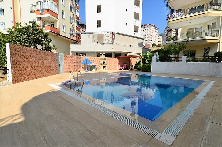 منطقة سكنية هادئة - شقة غرفتين وصالة مفروشة - في جيكجلي / الانيا 