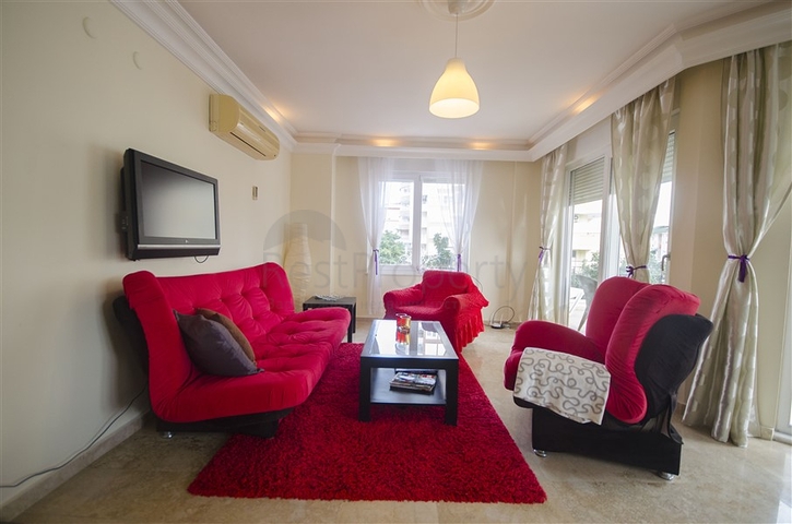 منطقة سكنية هادئة - شقة غرفتين وصالة مفروشة - في جيكجلي / الانيا 