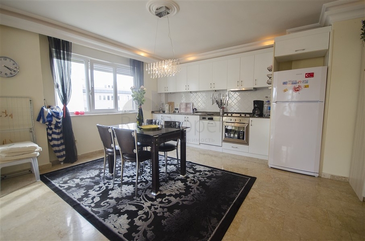 منطقة سكنية هادئة - شقة غرفتين وصالة مفروشة - في جيكجلي / الانيا 